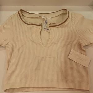 NWT!!! ALTER’D STATE CROP TOP IN SIZE S/M